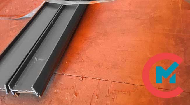 Нержавеющий швеллер